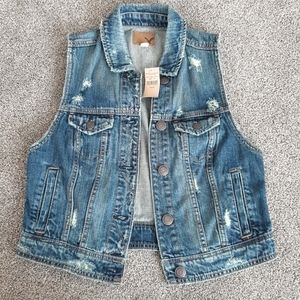 American Eagle jean vest